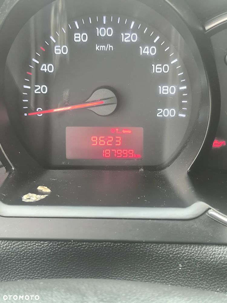 Kia Picanto 1.0 L - 8