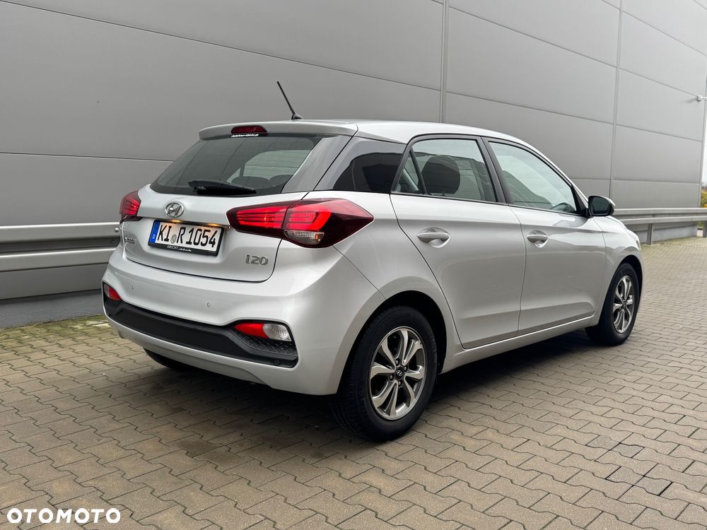 Hyundai i20 - 10