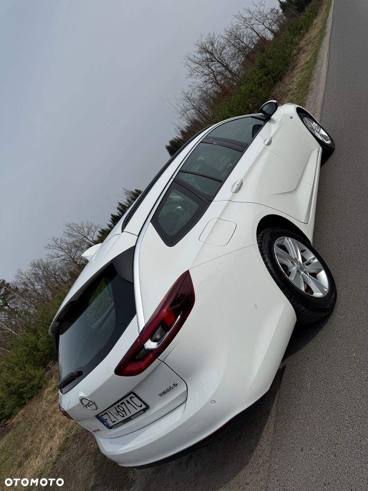 Opel Insignia 2.0 CDTI - 16