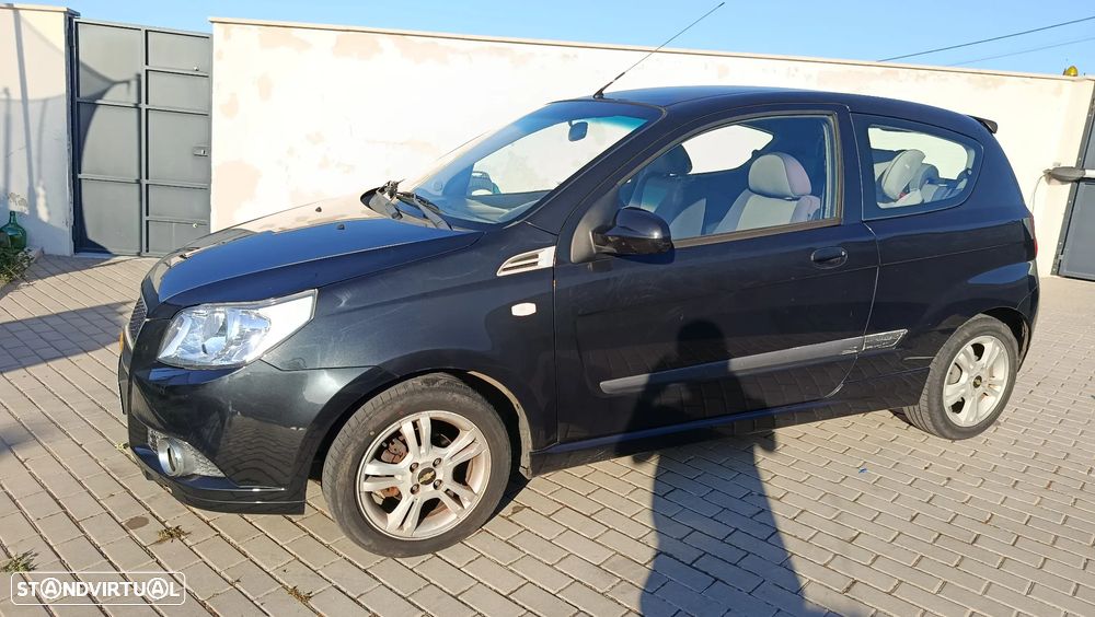 Chevrolet Aveo - 2