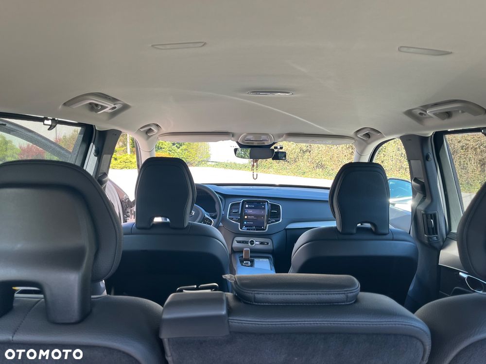 Volvo XC 90 - 25