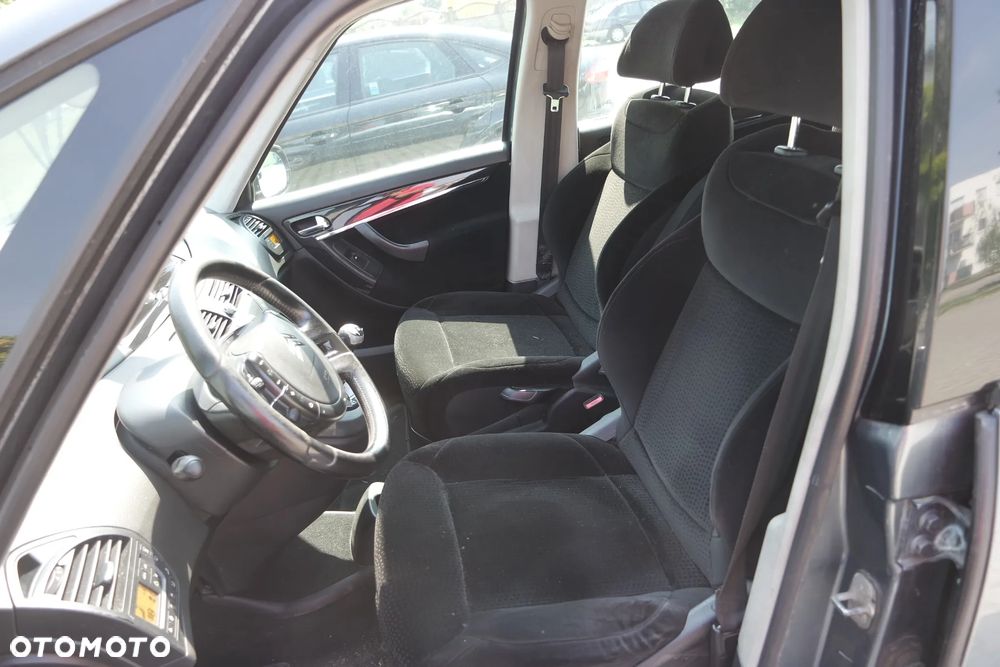 Citroën C4 Grand Picasso 1.6 HDi Impress - 9