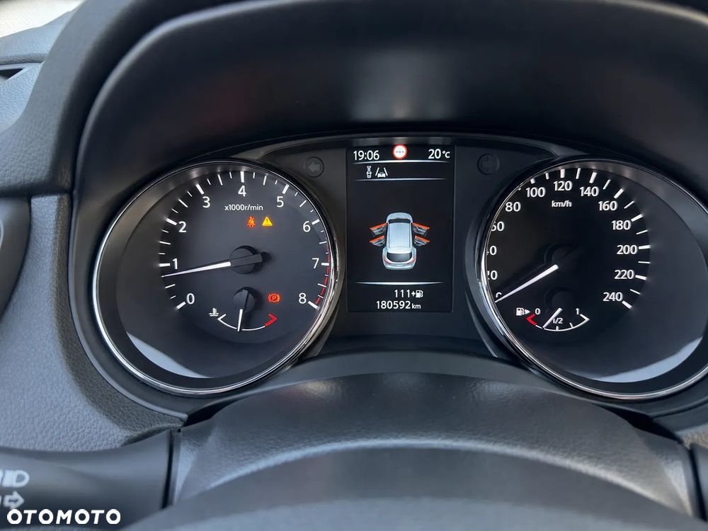 Nissan Qashqai 1.6 DIG-T 360 - 15