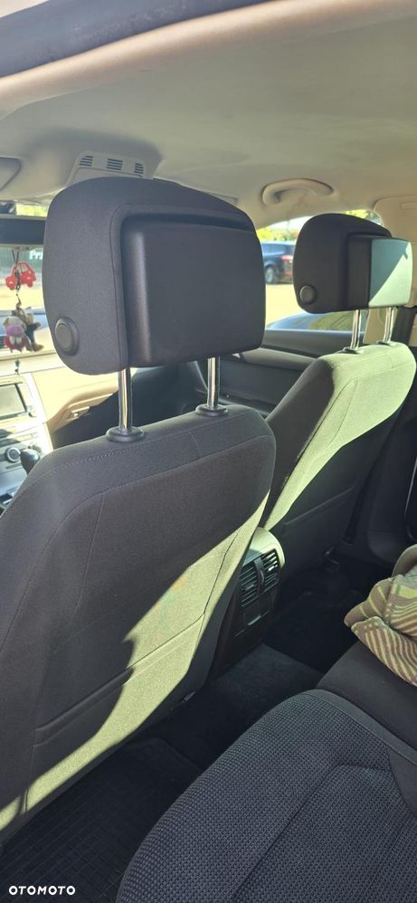 Volkswagen Passat 2.0 TDI Comfortline DSG - 3