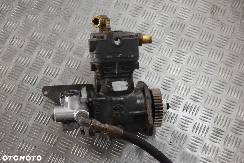 KOMPRESOR SPRĘŻARKA POWIETRZA DAF LF 45 55 E4 E5 - 2