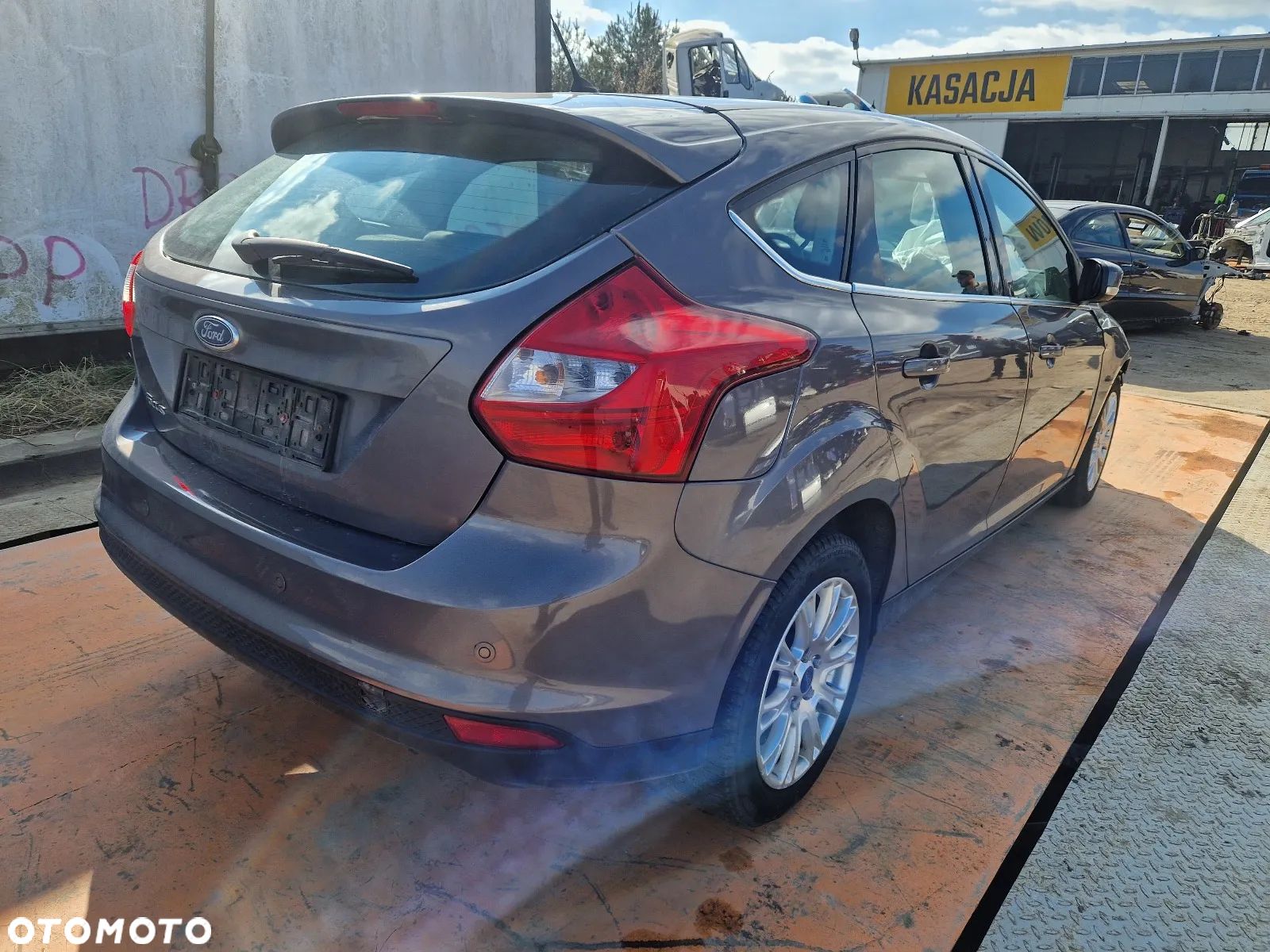 Ford FOCUS MK3 III 2011- Silnik 1.6 TDCi T1DA 115KM/85kW VB na części drzwi błotnik klapa - 1