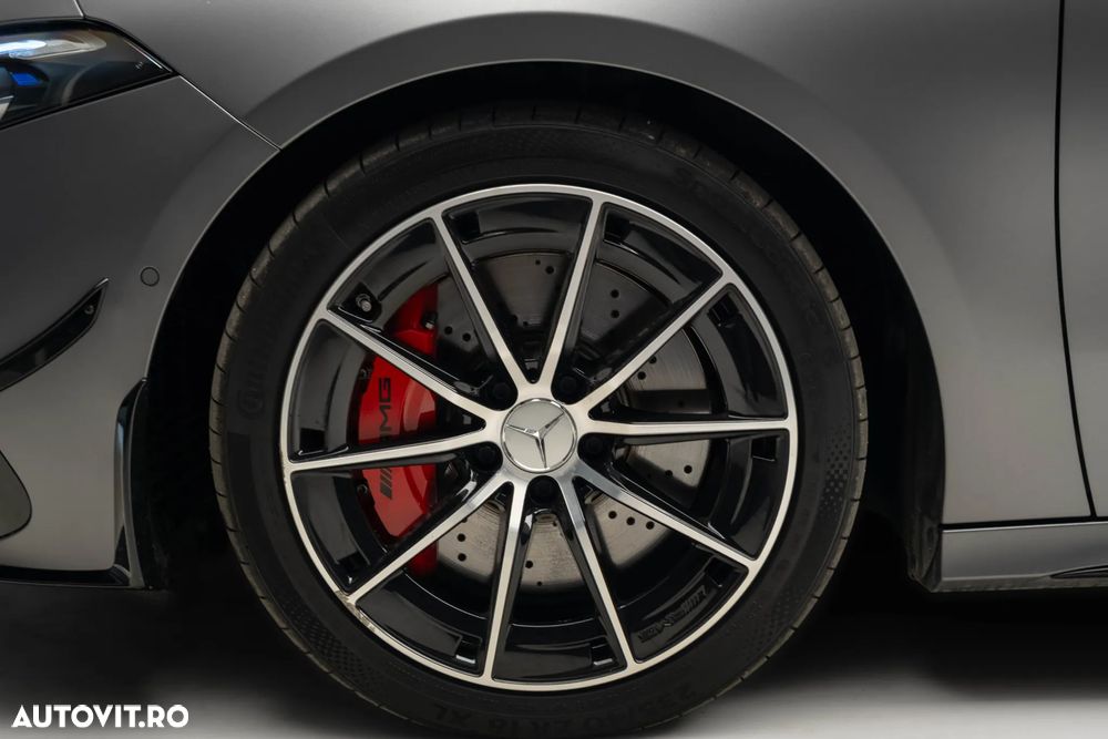 Mercedes-Benz A 35 AMG Sedan 4Matic MHEV 8G-DCT - 10