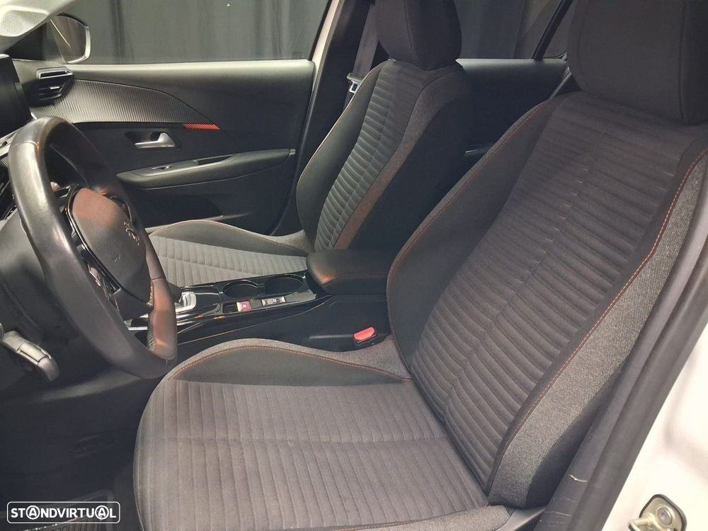 Peugeot e-208 50 kWh Allure Pack - 9