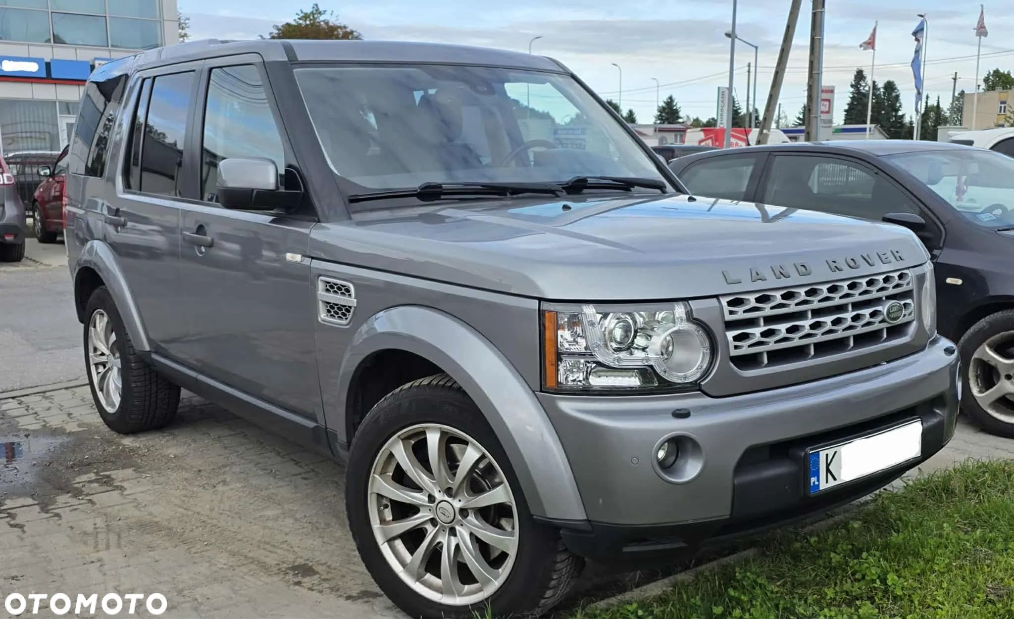 Land Rover Discovery IV 3.0D V6 HSE - 1