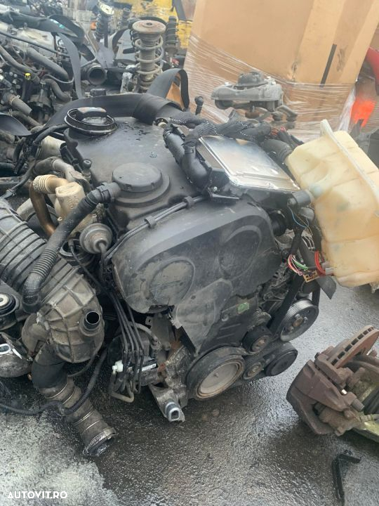 Vand motor Audi A4 , 2.0 TDI , 2006 , cod motor BRE, fara anexe - 2