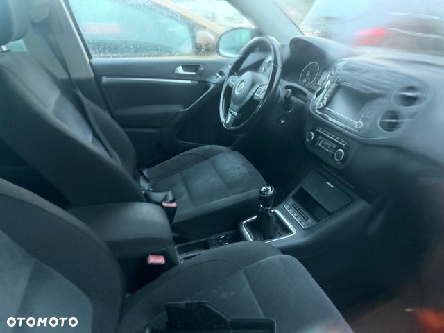 Volkswagen Tiguan 2.0 TDI DPF BlueMotion Technology Exclusive - 21