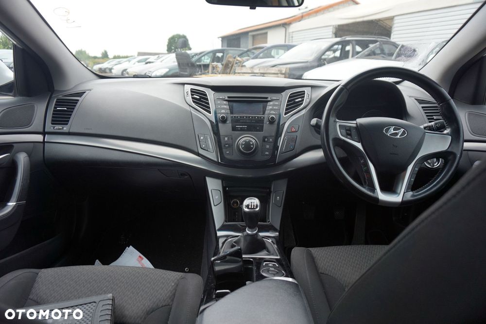 HYUNDAI I40 VF SEDAN 2014 NCW 1.7 CRDI D4FD 116KM TN02D BIAŁY na części - 10