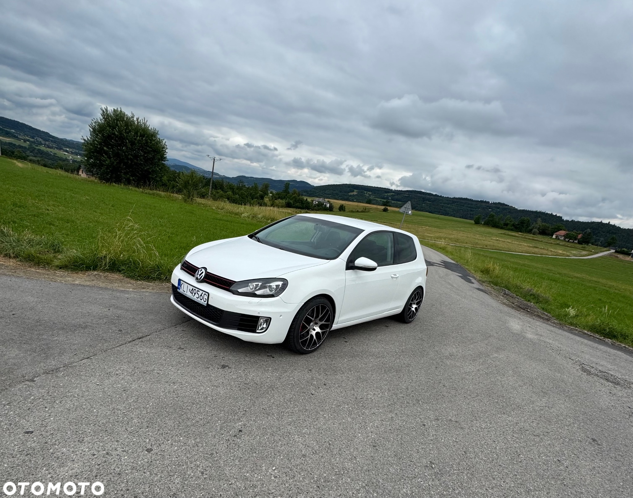 Volkswagen Golf VI 1.4 TSI Highline DSG - 2