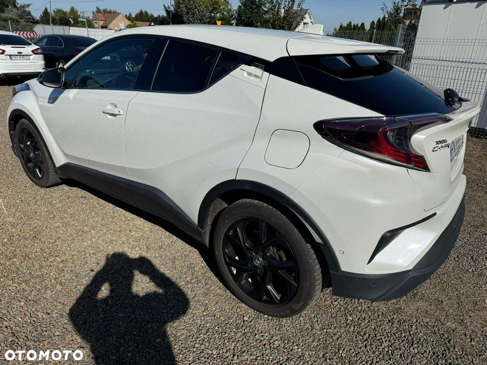 Toyota C-HR - 12