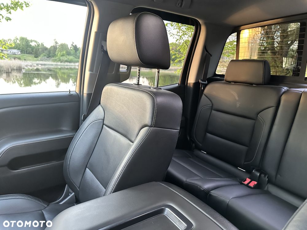 Chevrolet Silverado - 28
