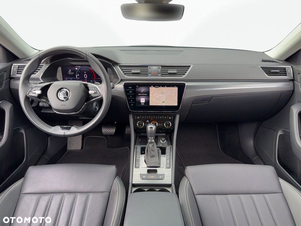 Skoda Superb 2.0 TDI SCR 4x4 Style DSG - 16