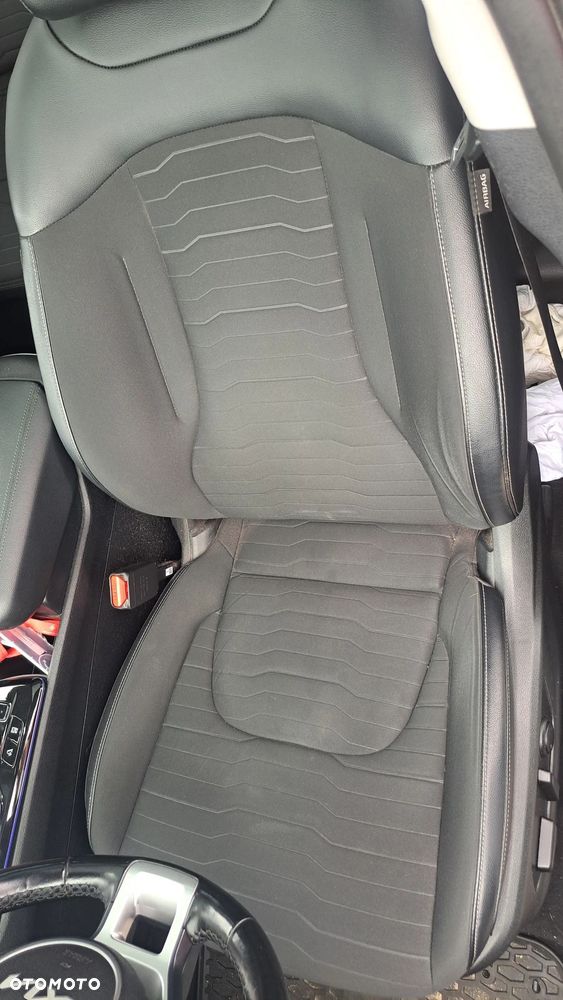 Kia Sportage 1.6 T-GDI HEV Business Line 2WD - 9