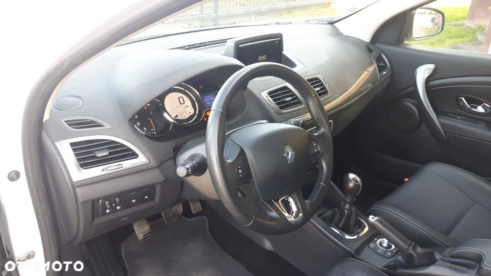 Renault Megane dCi 110 FAP Expression - 8