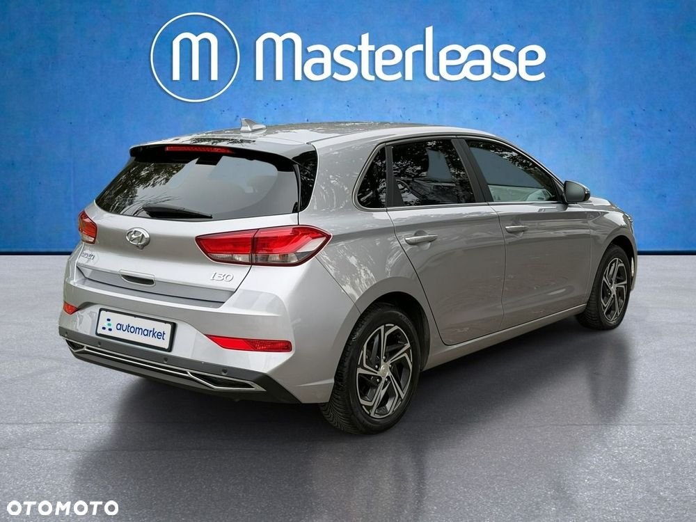 Hyundai i30 2022