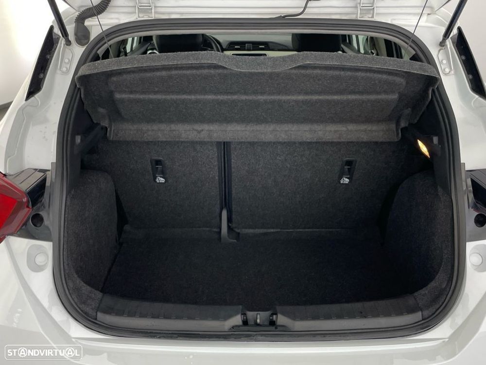 Nissan Micra 1.0 G Acenta - 13