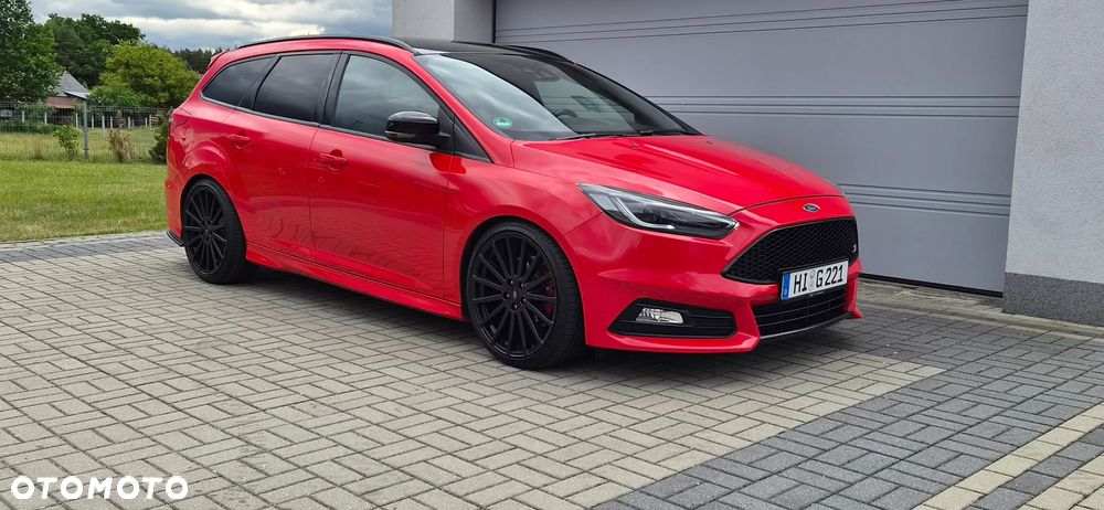 Ford Focus 2.0 EcoBoost ST mit Leder-Exclusiv-Paket - 15