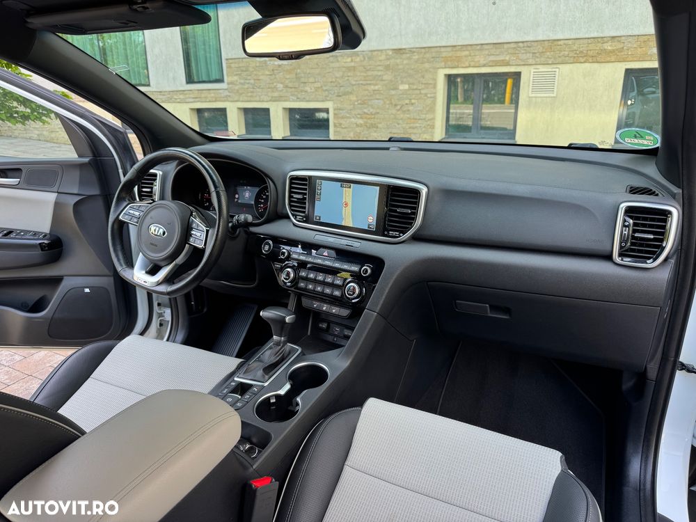Kia Sportage 2,0 CRDI AWD Aut. GT Line - 11