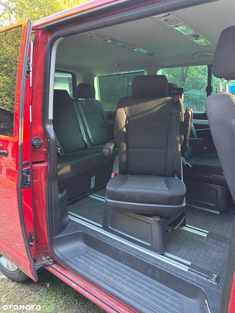 Volkswagen Multivan 2.0 TDI L1 Trendline DSG - 15