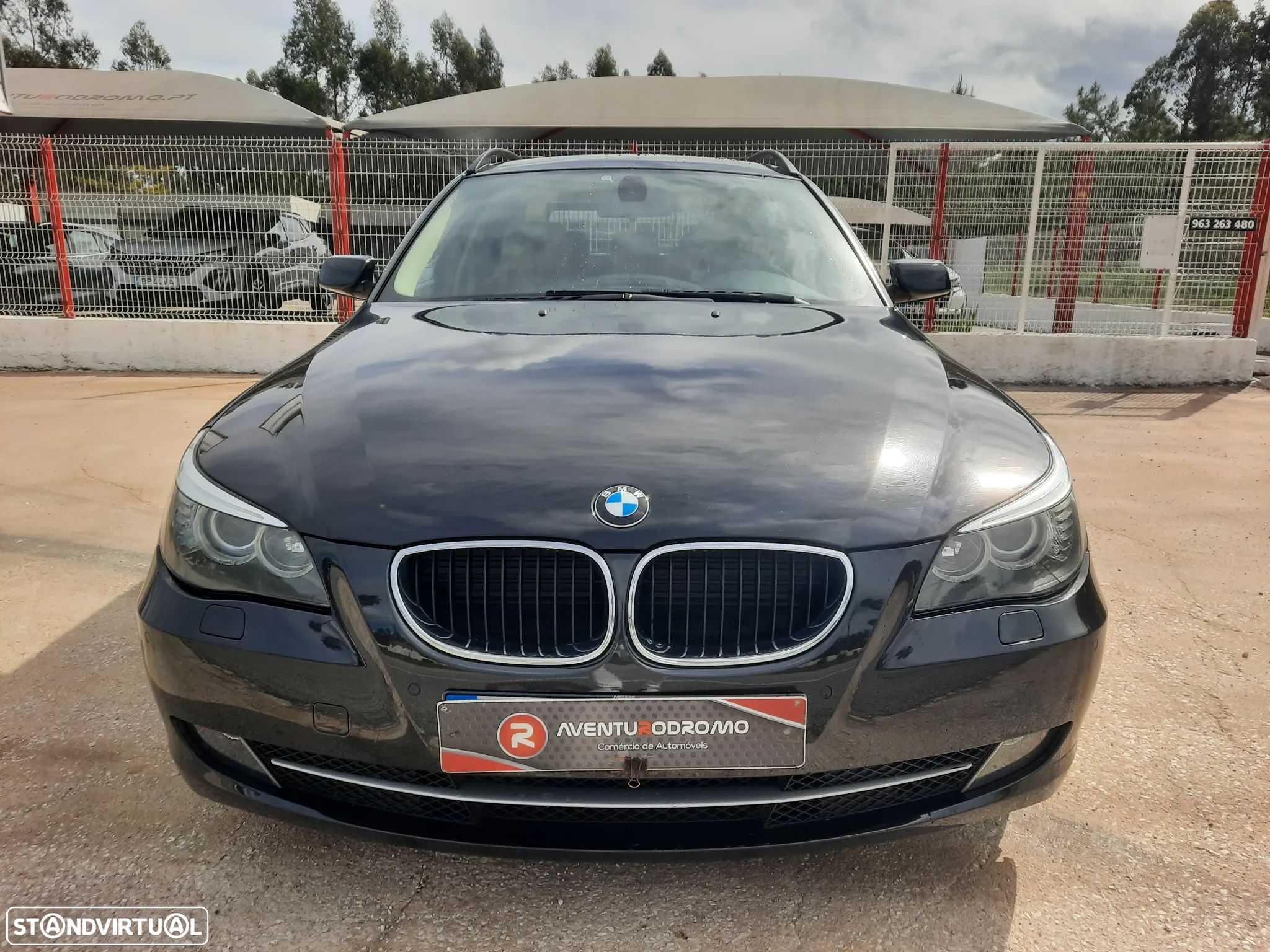 BMW 520 d Touring Executive - 1