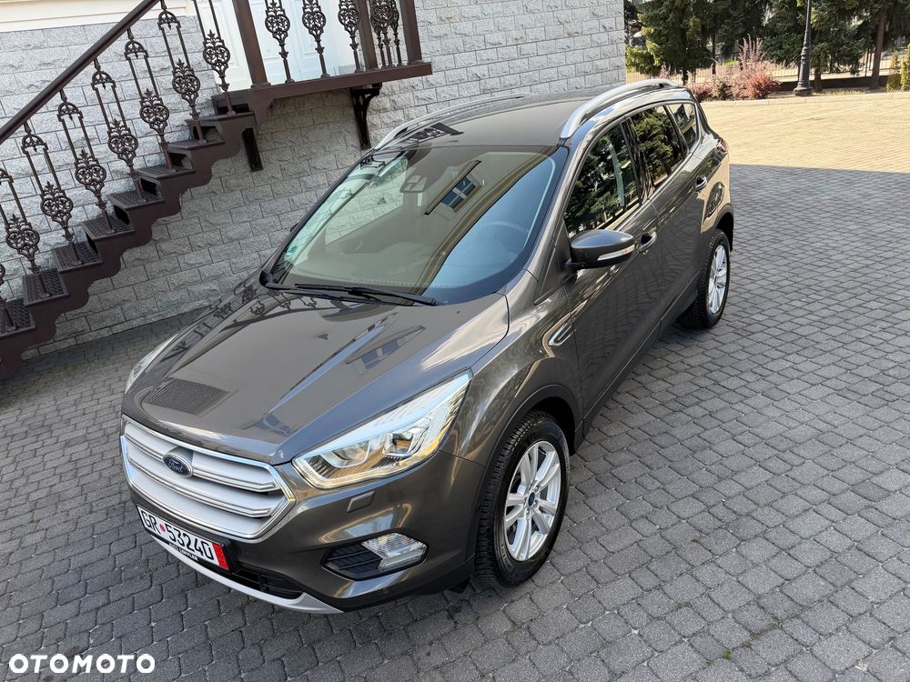 Ford Kuga 1.5 EcoBoost 2x4 Titanium - 16