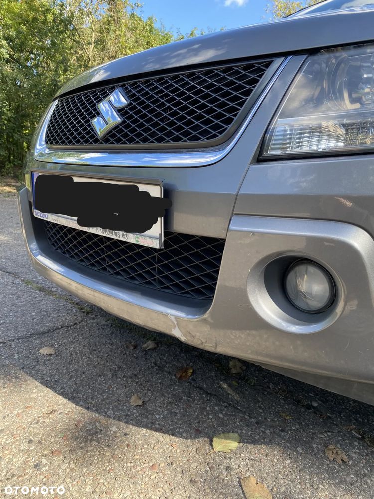 Suzuki Grand Vitara - 24