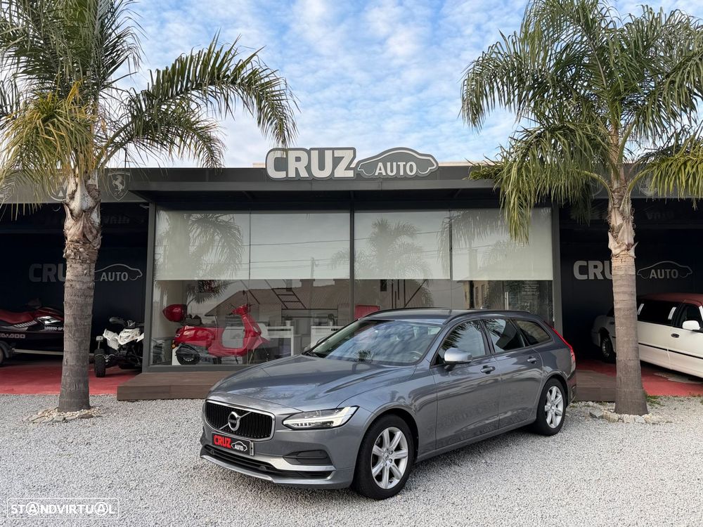 Volvo V90 2.0 D4 Momentum Geartronic - 21