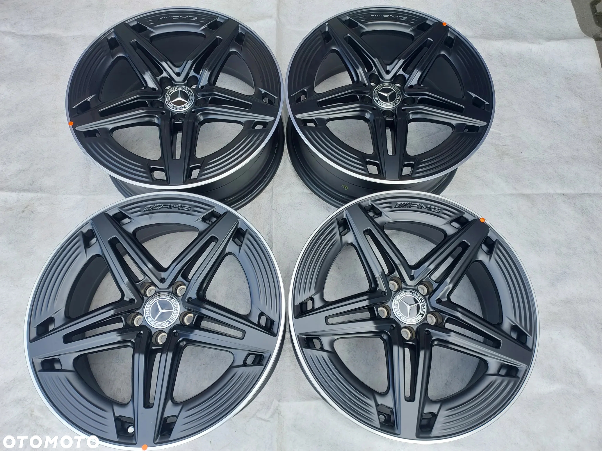 NOWE ORYGINALNE FELGI A35 A45 MERCEDES A KLASA CLA V KLASA VITO 19'' - 2