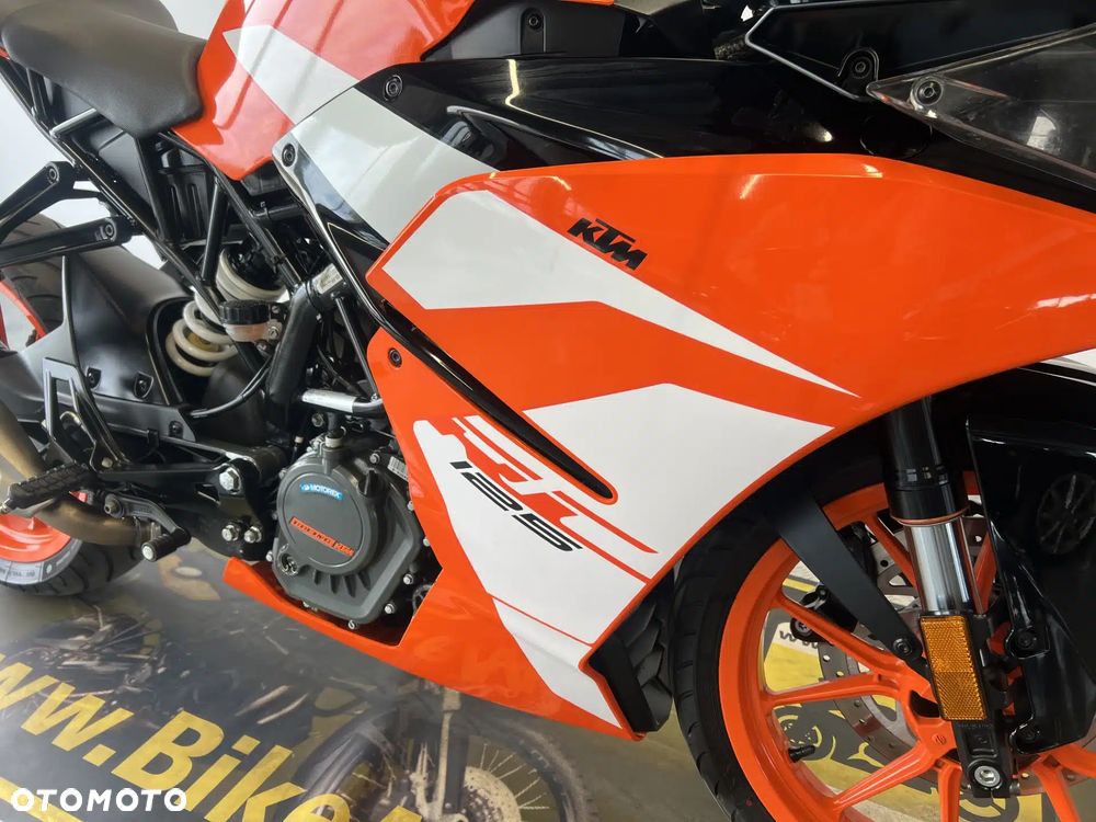 KTM RC 125 - 21