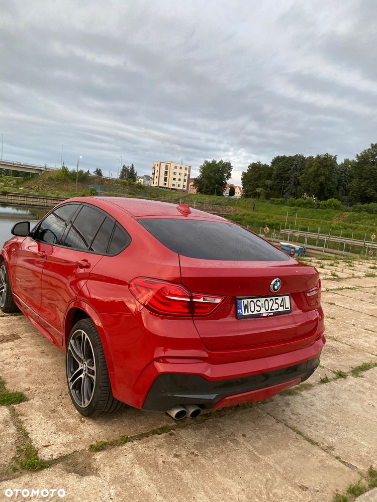 BMW X4 xDrive20i - 32