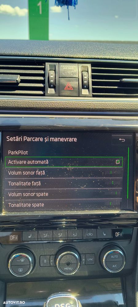 Skoda Superb 2.0 TDI DSG Style - 30