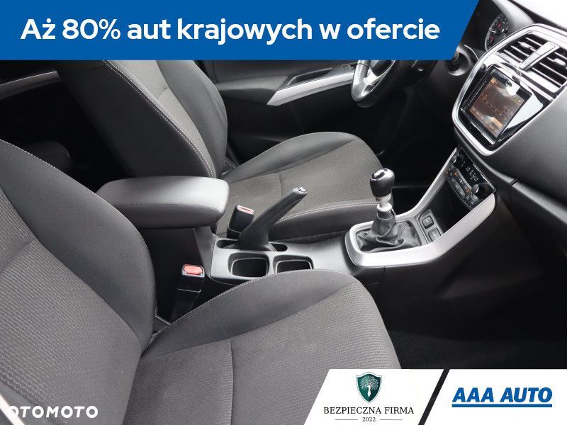 Suzuki SX4 S-Cross - 11