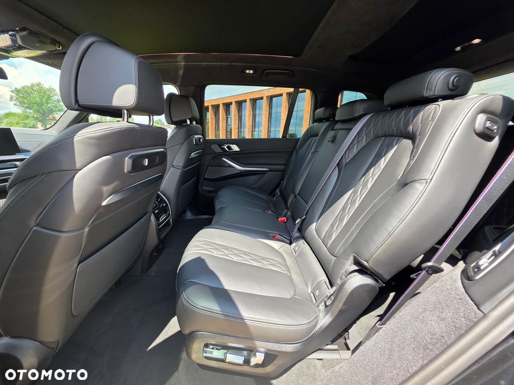 BMW X7 xDrive40i mHEV M Sport sport - 12
