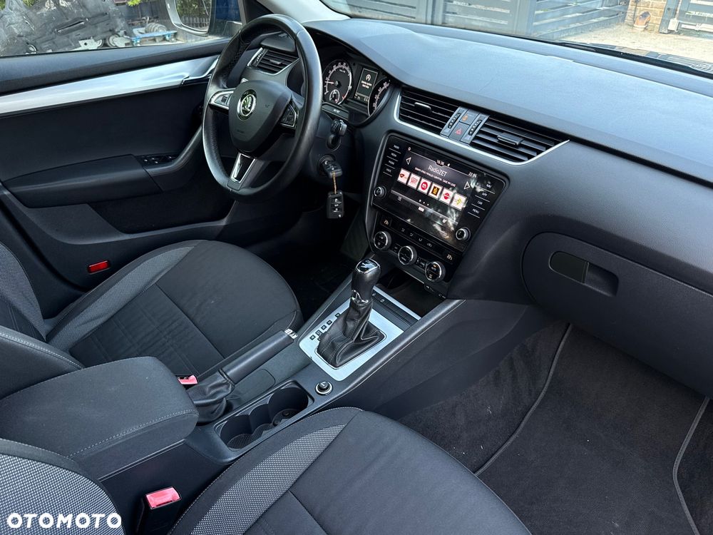 Skoda Octavia 1.6 TDI Style DSG - 7