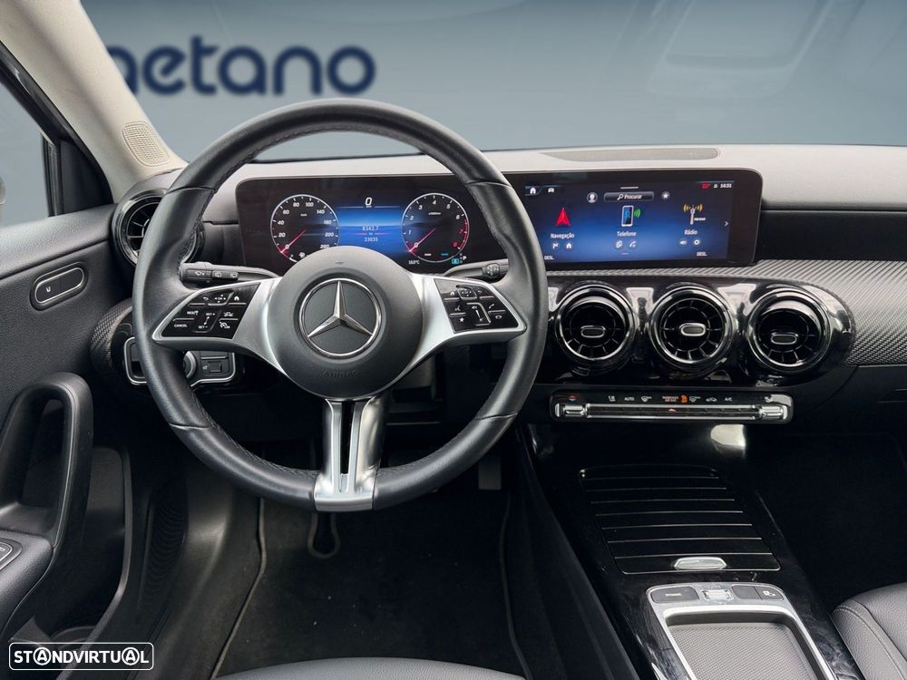 Mercedes-Benz A 200 - 10