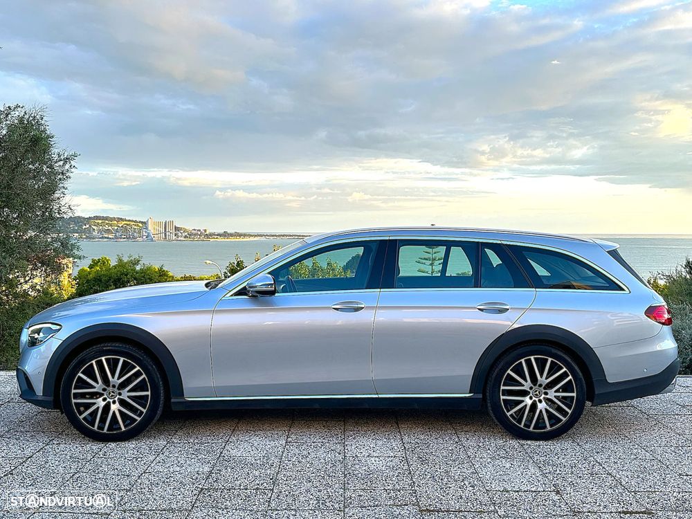 Mercedes-Benz E 220 d 4Matic All-Terrain - 3