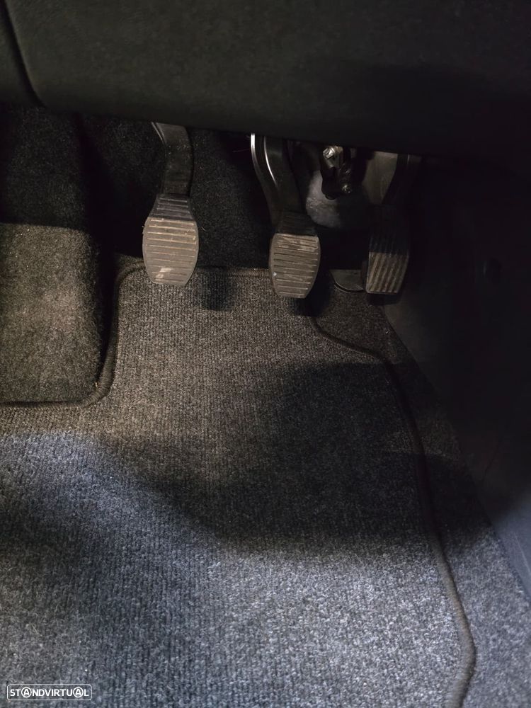 Opel Corsa - 10