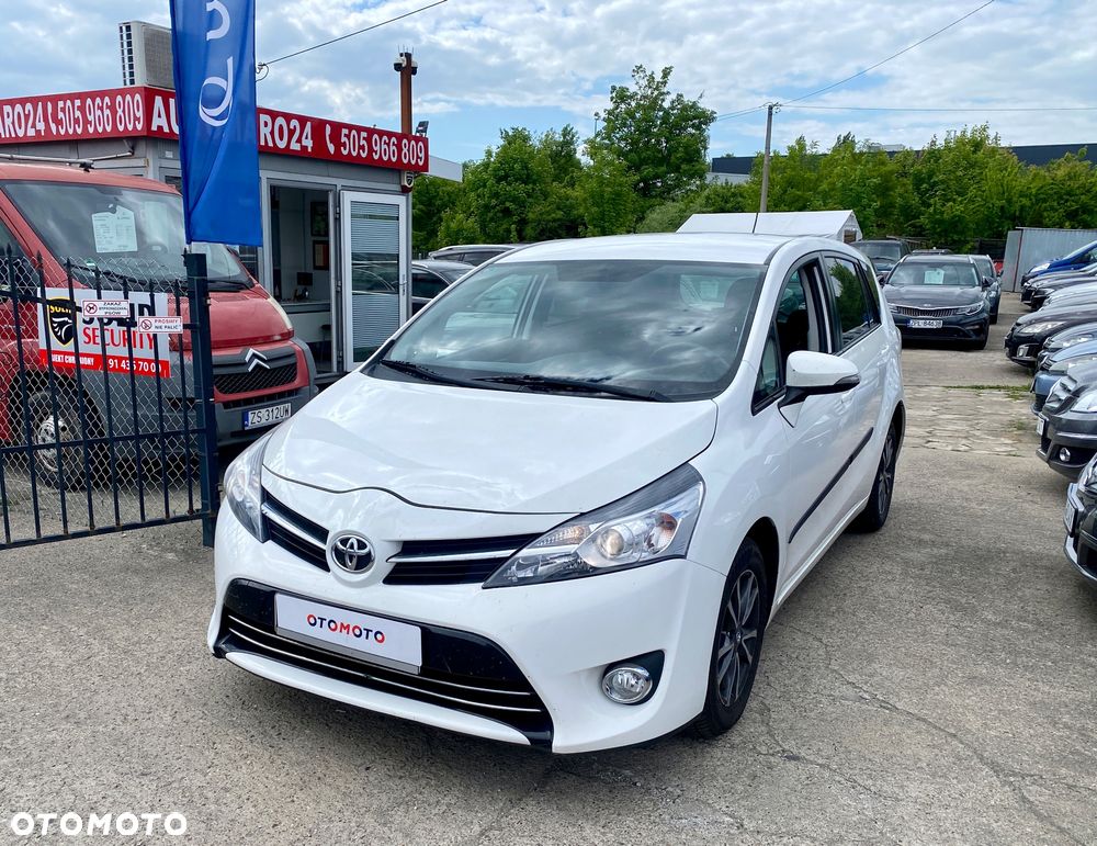 Toyota Verso 1.8 Multidrive Edition - 23