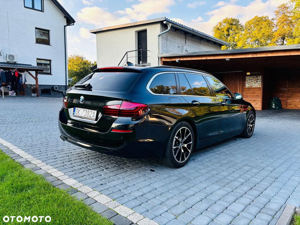 BMW Seria 5 520d xDrive - 4