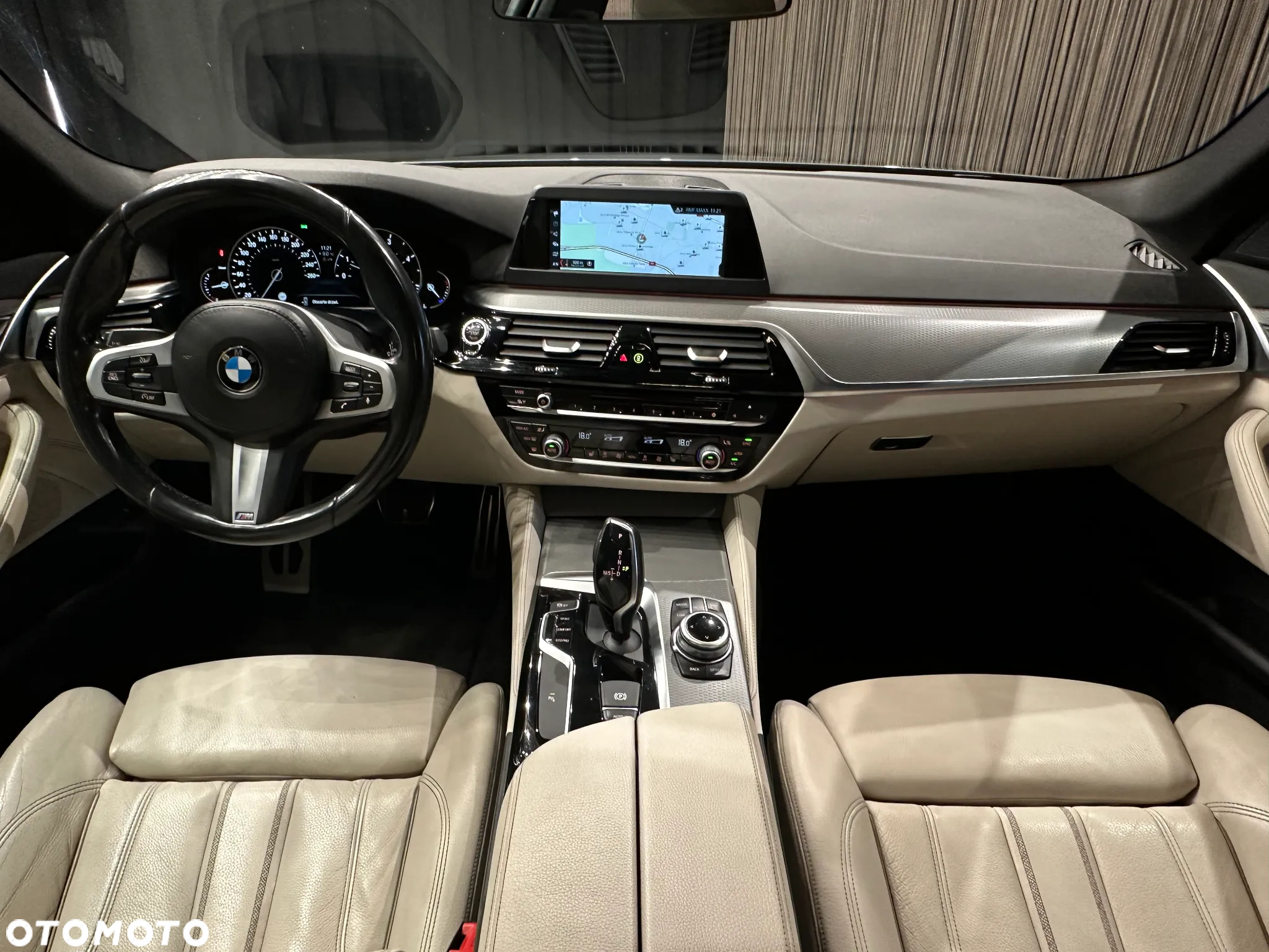 BMW Seria 5 520d M Sport - 5