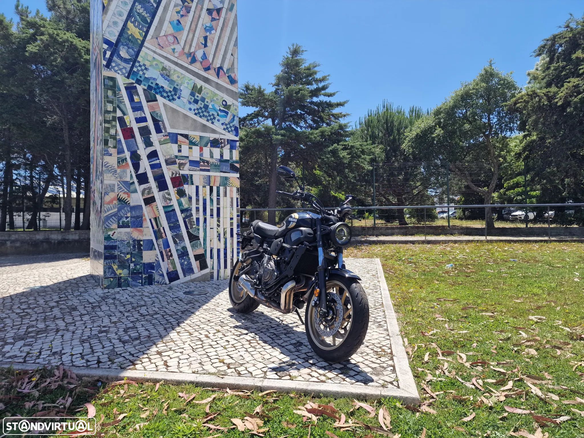 Yamaha XSR 700 - 1