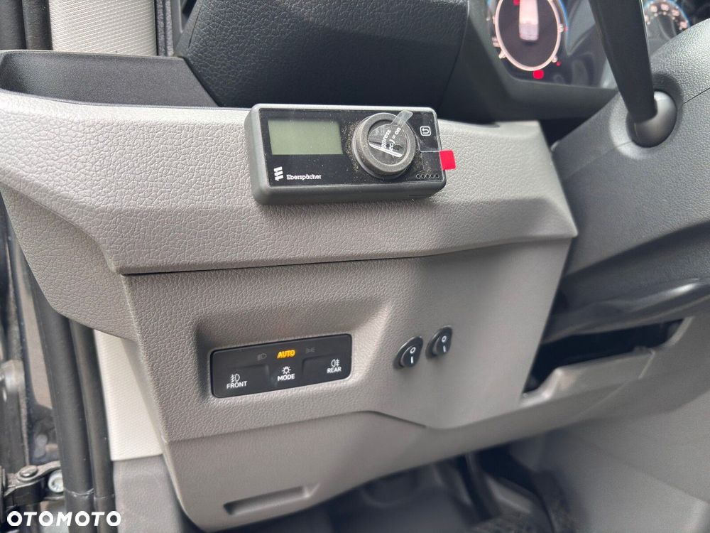 Volkswagen Crafter - 22