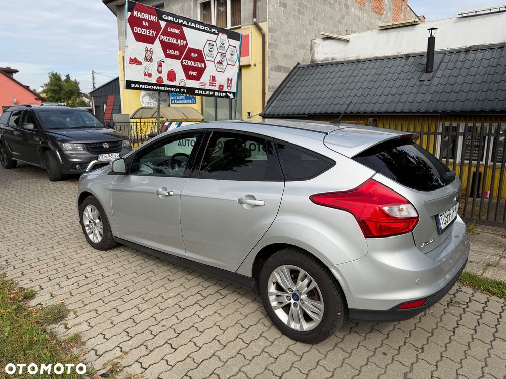 Ford Focus 1.6 TI-VCT Champions Edition - 6