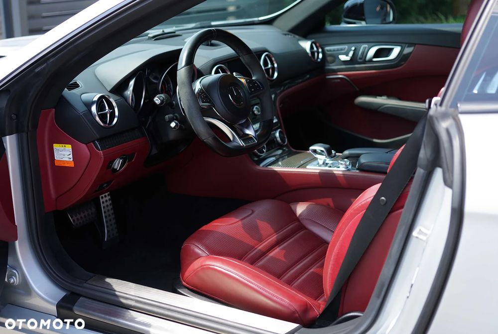 Mercedes-Benz SL - 11
