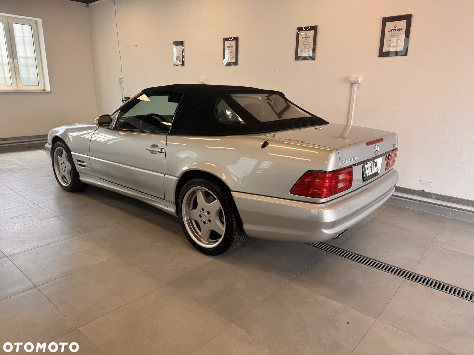 Mercedes-Benz SL 500 - 4
