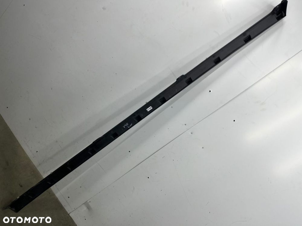 Nakładka progu Volvo V40 S40 sedan kombi 95-04r. lewa listwa próg zewnętrzny 30618432 - 9